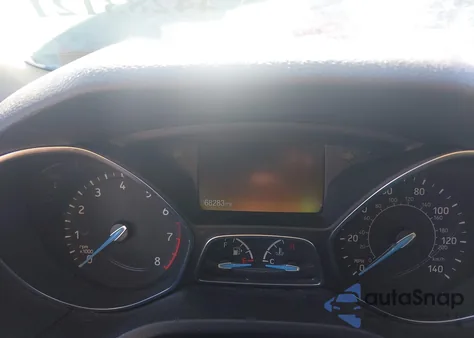 2018 Ford Focus S из США, поврежденный, VIN 1FADP3E29JL233938